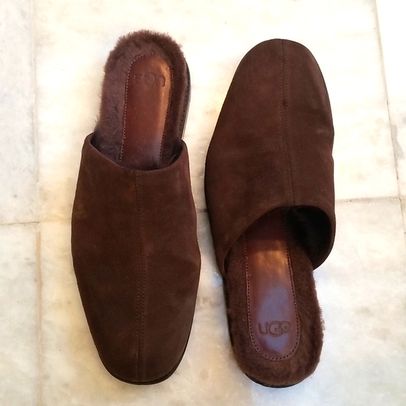 UGG Shoes - UGG Chateau Slip On Suede Shoes Size 9
